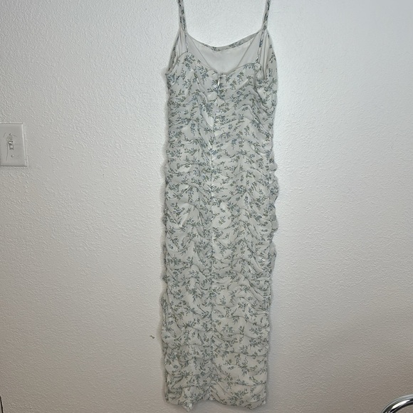 Bardot Ditsy Ruched Midi Dress size 10 - Picture 6 of 14